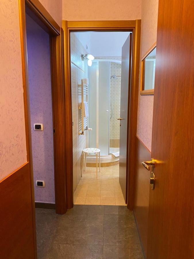 Tagliaferri Lucia Hotel Рим Екстериор снимка