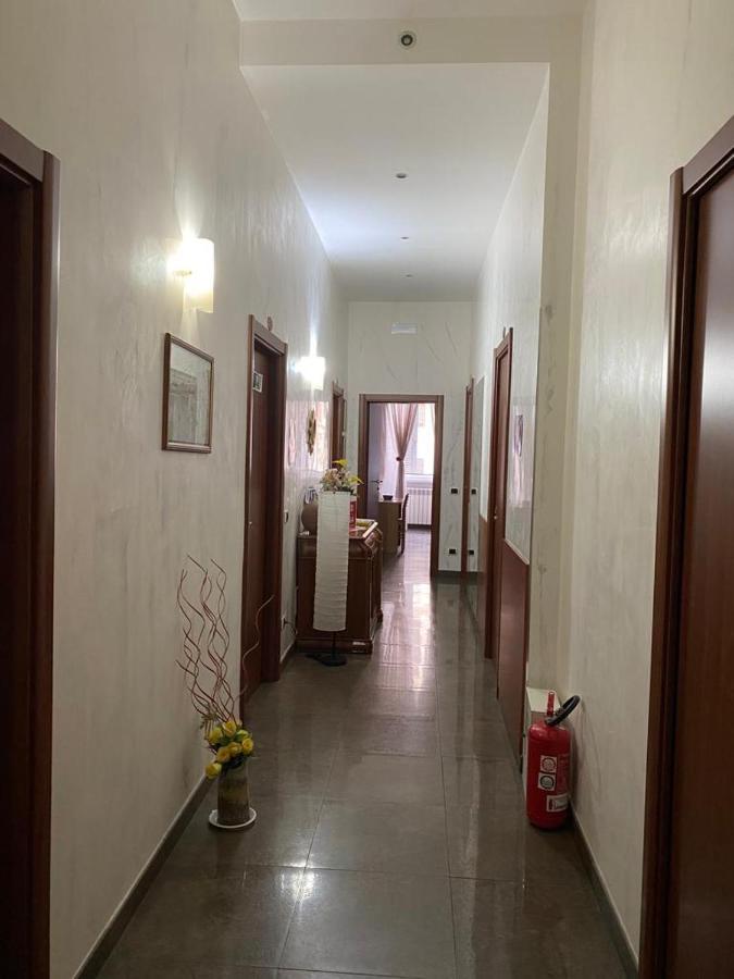 Tagliaferri Lucia Hotel Рим Екстериор снимка