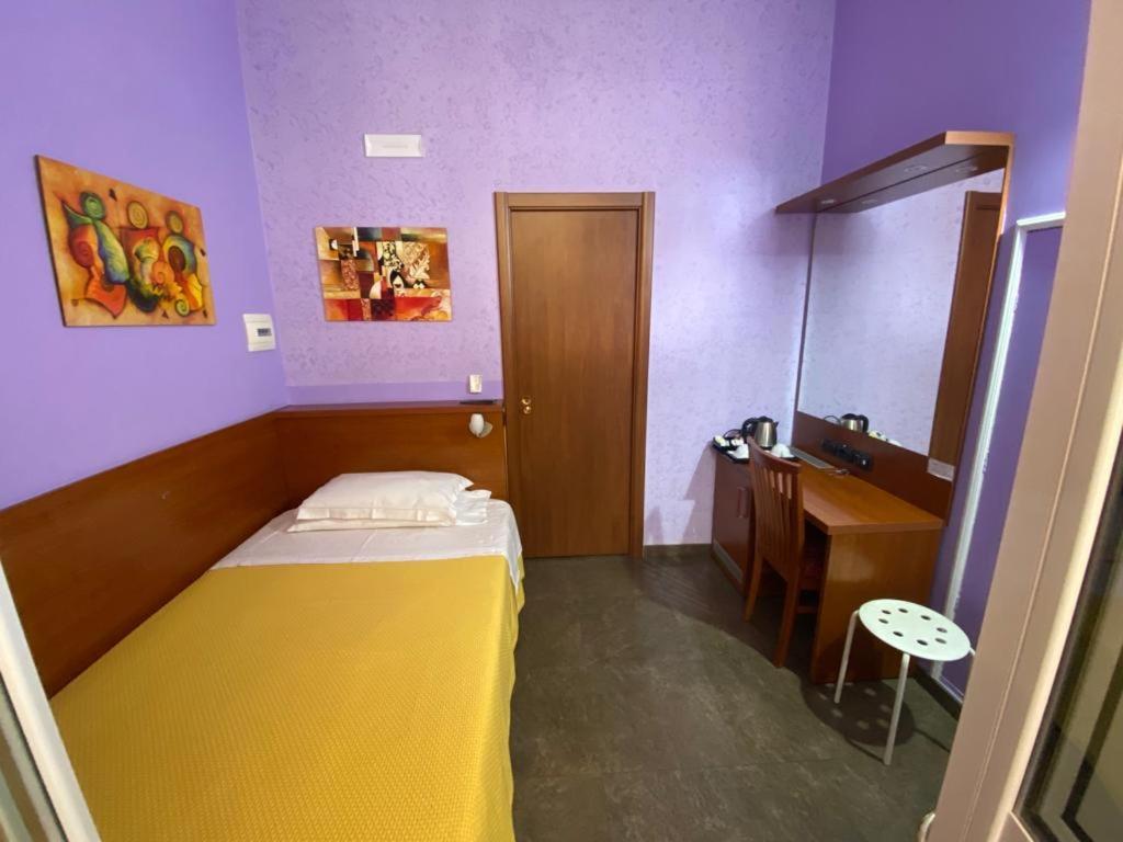 Tagliaferri Lucia Hotel Рим Екстериор снимка