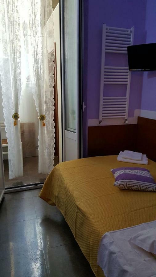 Tagliaferri Lucia Hotel Рим Екстериор снимка